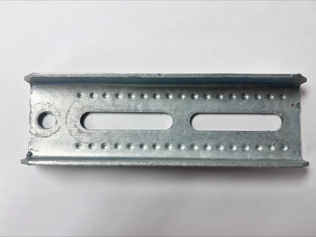 Bunk Bracket Wear Image.webp